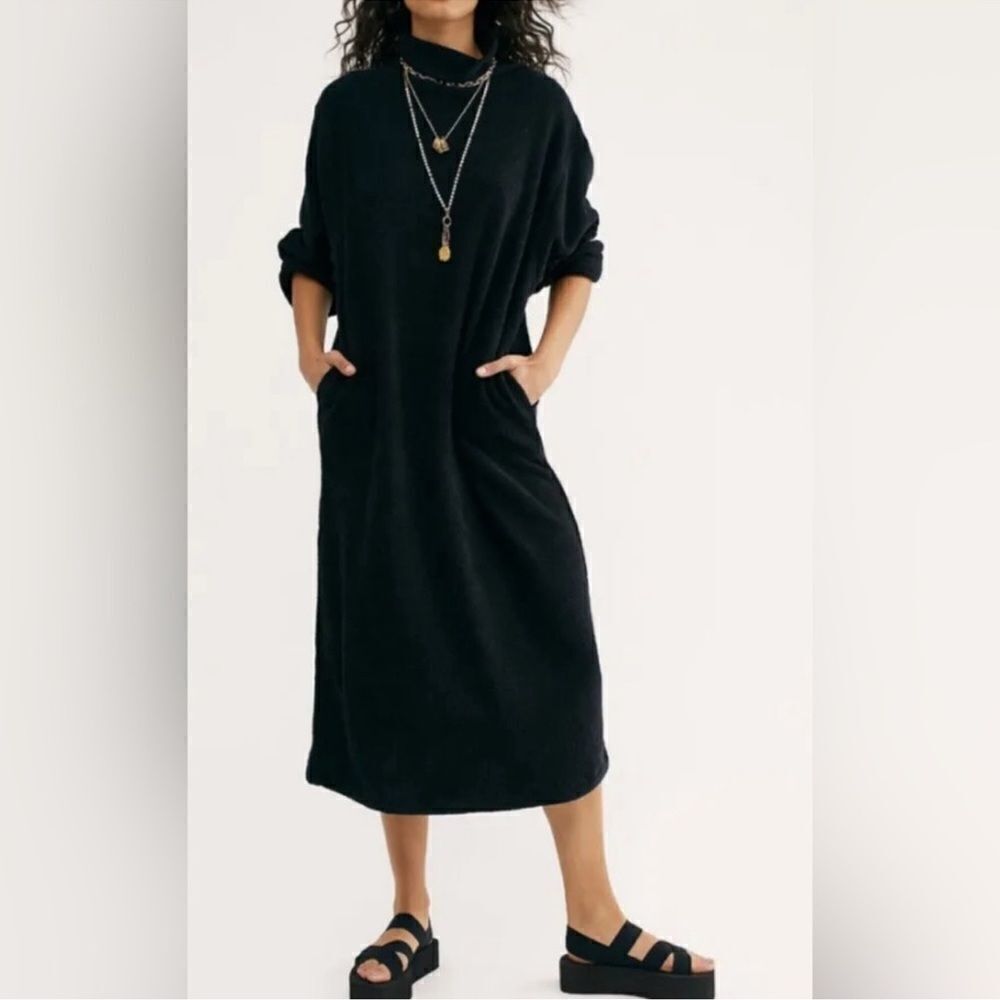 NEW FREE PEOPLE Beach Blanca Maxi Sweater Dress- Black/ Size SMALL - Picture 1 of 2